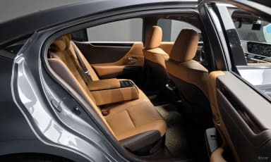 ES300h 7th Generation