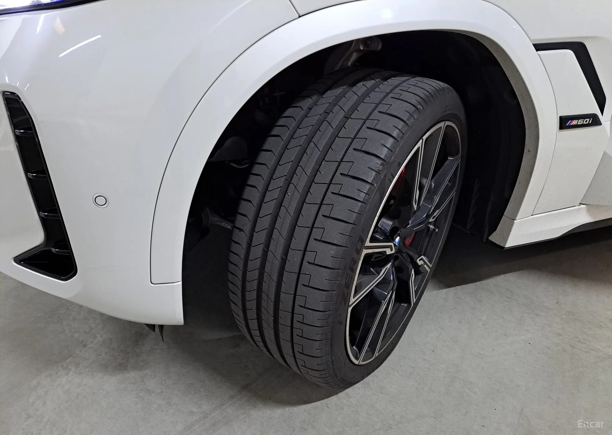 X6 (G06)