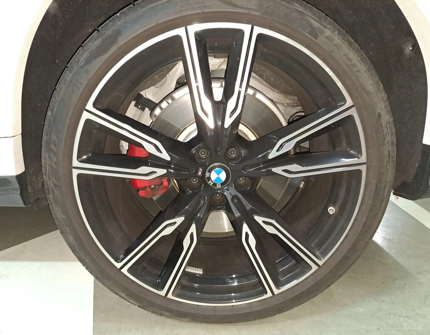 X6 (G06)