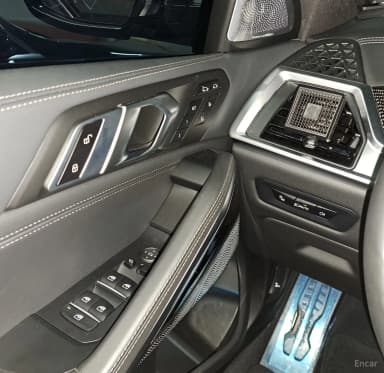 X6 (G06)