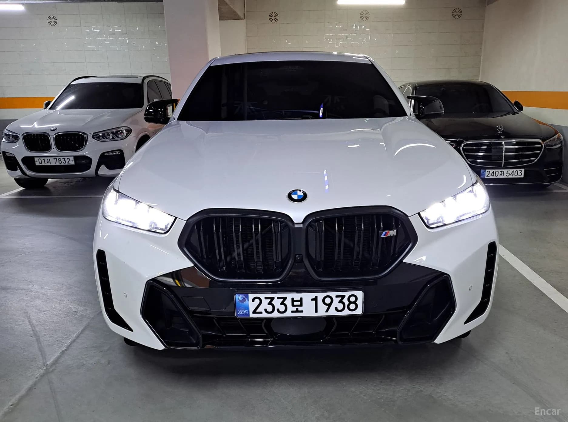 X6 (G06)