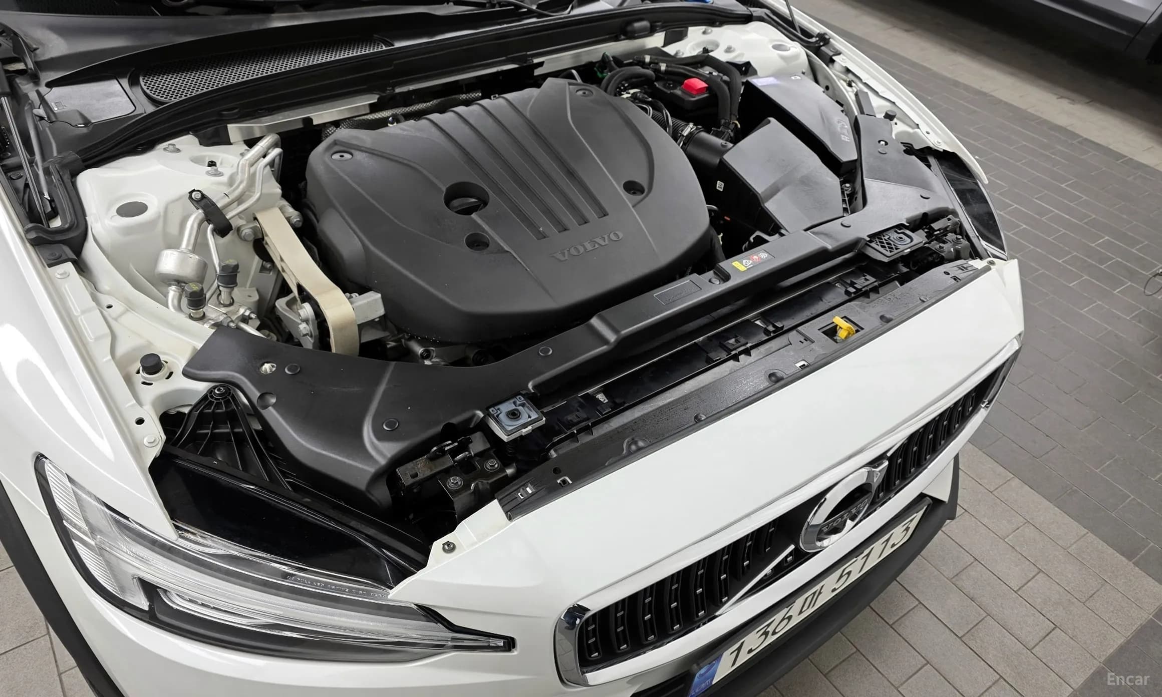 V60 Cross-Country 2nd Generation