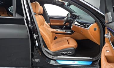 7 Series (G11)