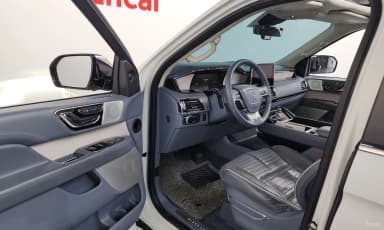 Navigator 4th generation