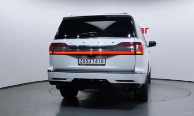 Navigator 4th generation