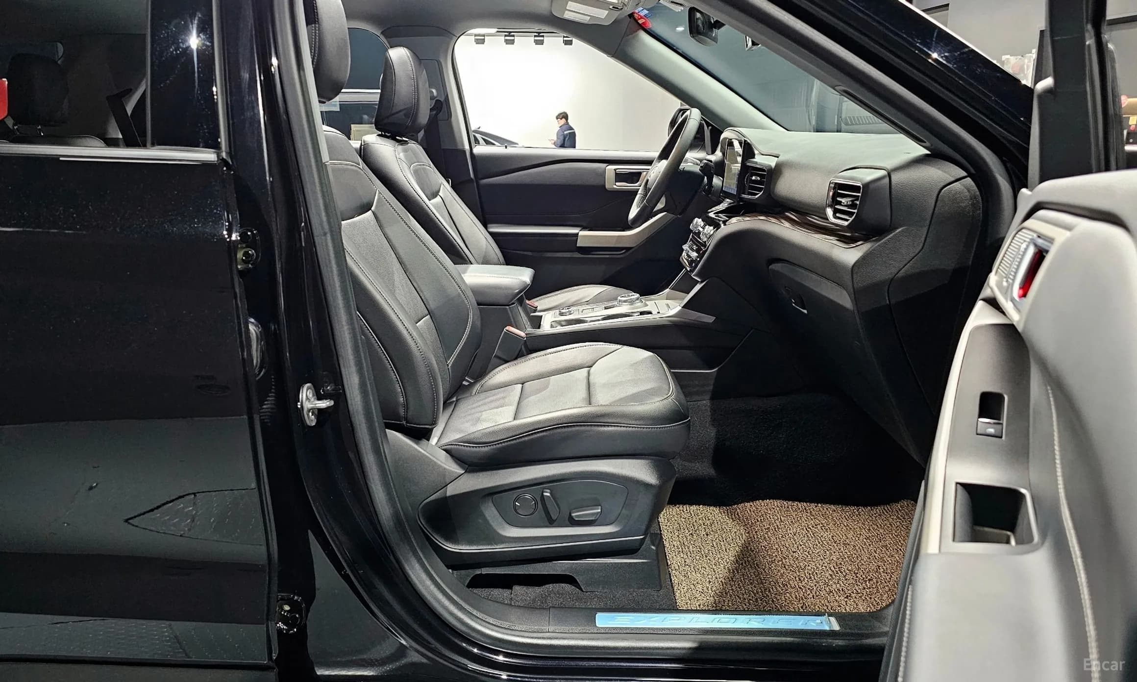 Explorer 6th Generation