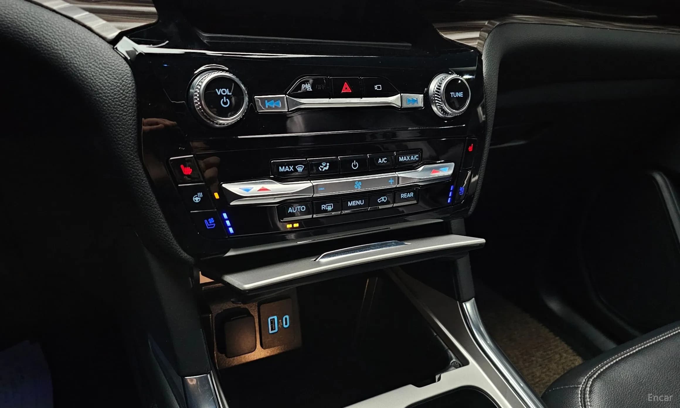 Explorer 6th Generation