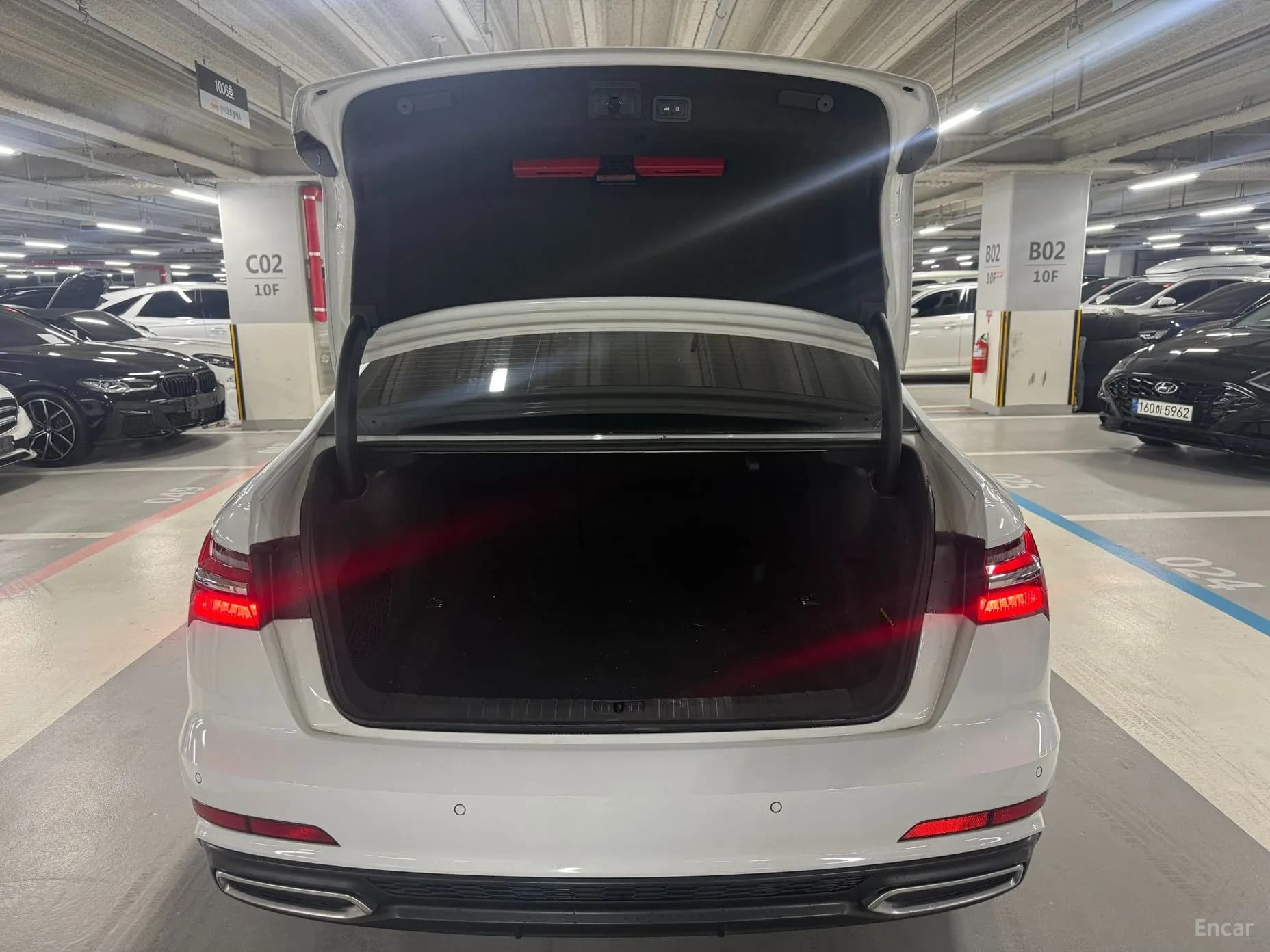 A6 (C8)