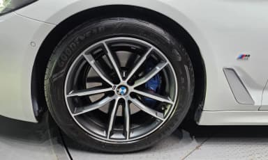 5 Series (G30)