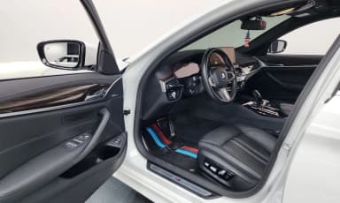 5 Series (G30)