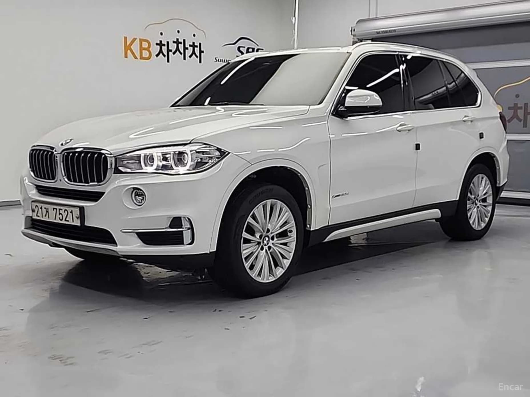 X5 (F15)