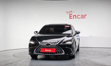 ES300h 7th Generation