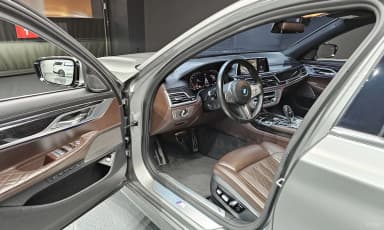 7 Series (G11)