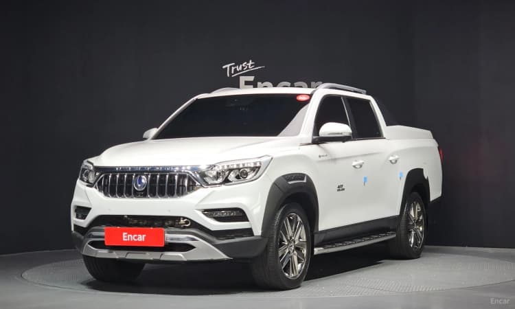 Rexton Sports Khan