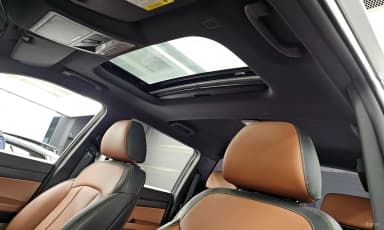 Rexton Sports Khan