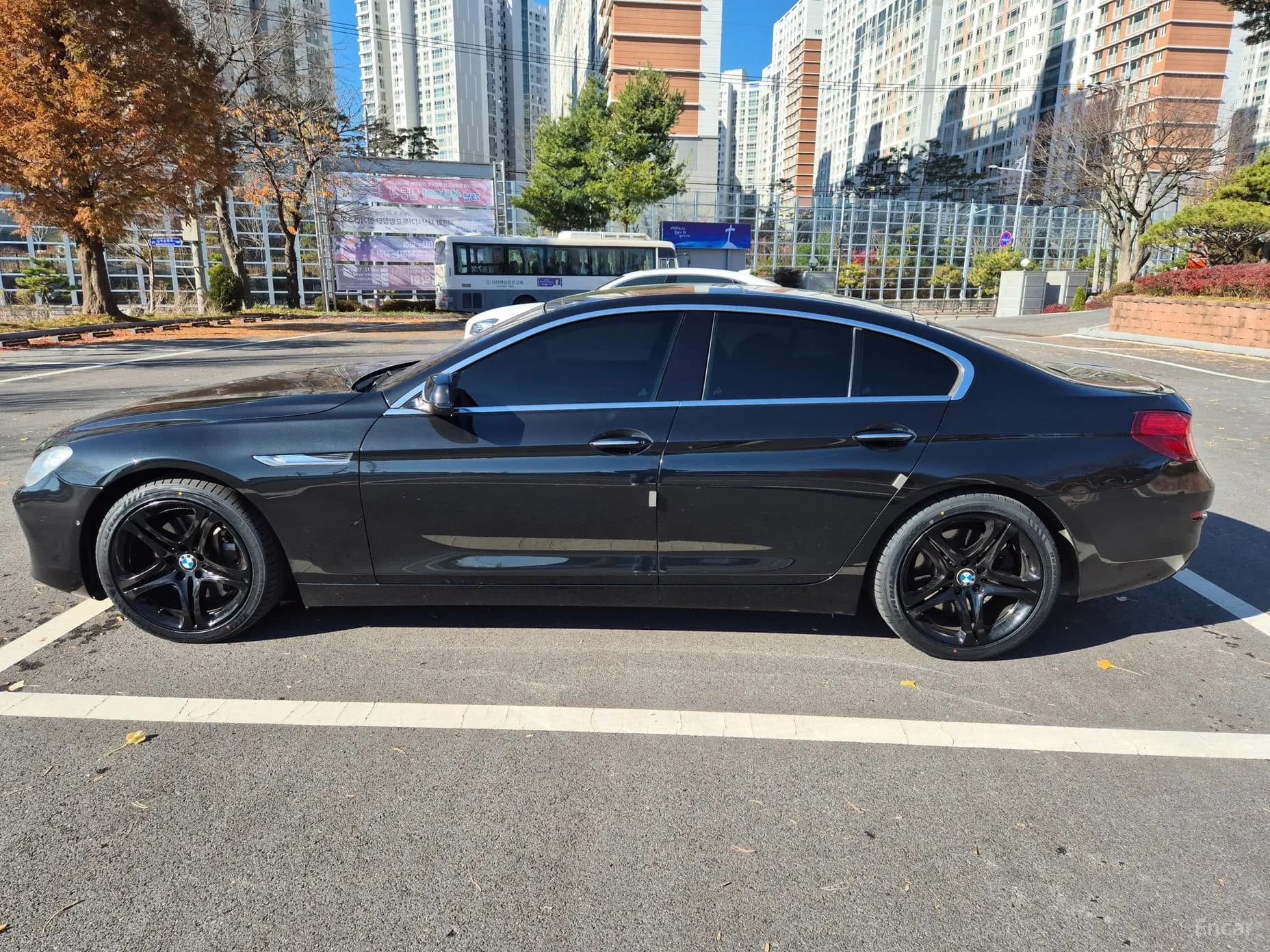 6 Series (F12)