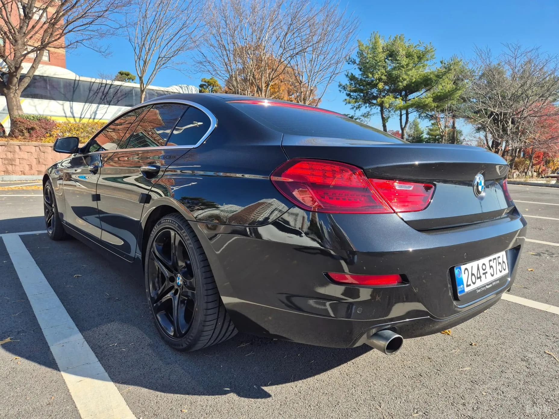 6 Series (F12)