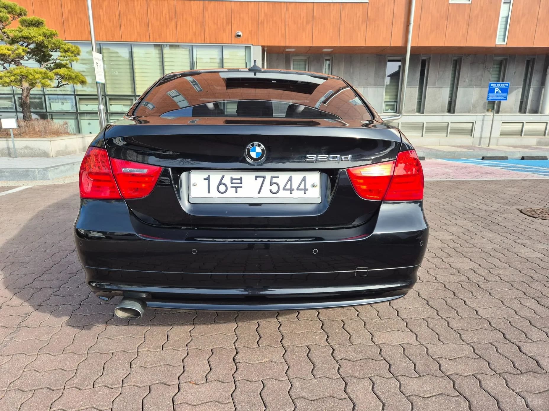 3 Series (E90)