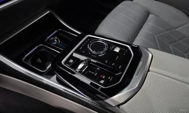 7 Series (G70)