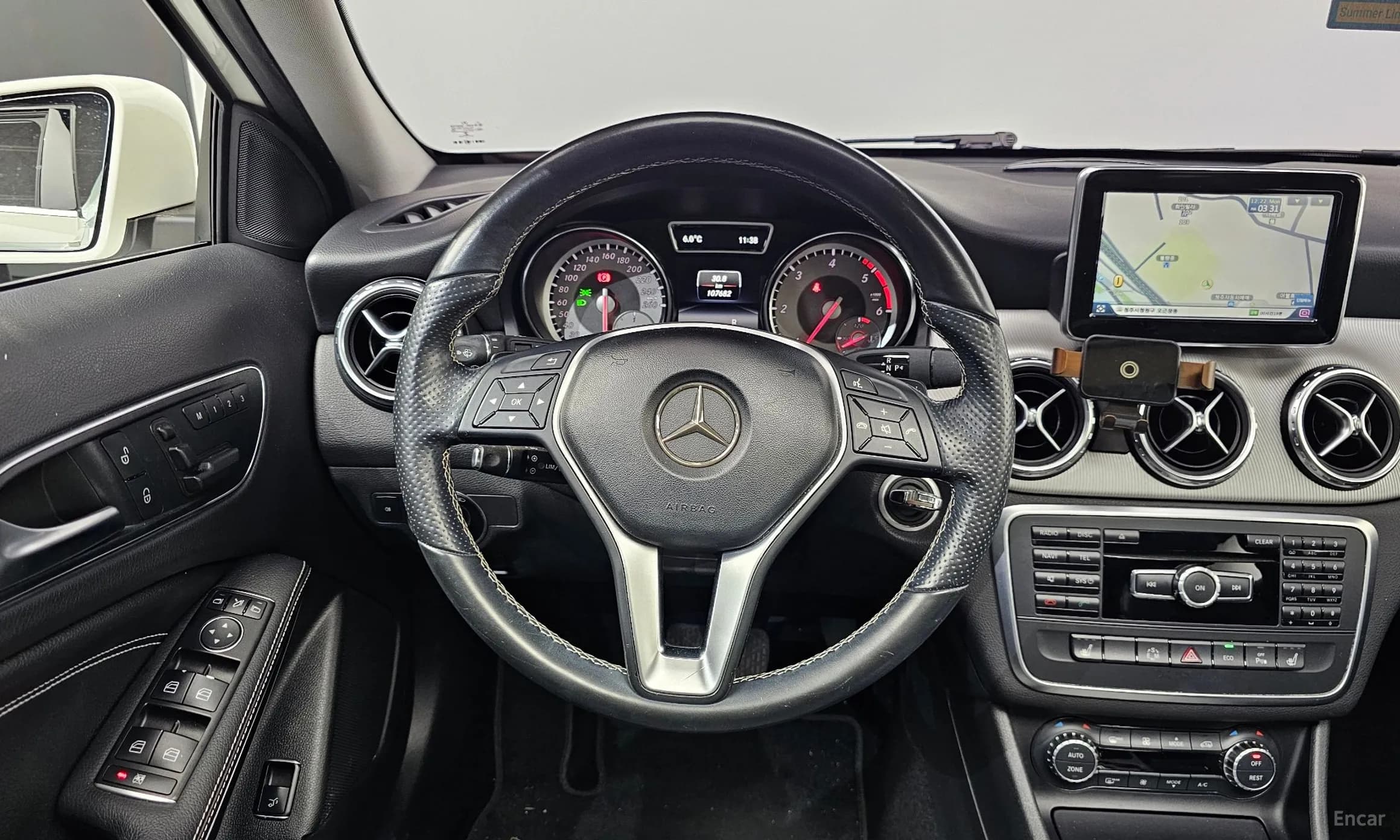 GLA-Class X156