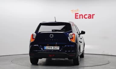 Berry New Tivoli