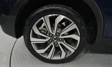 Berry New Tivoli