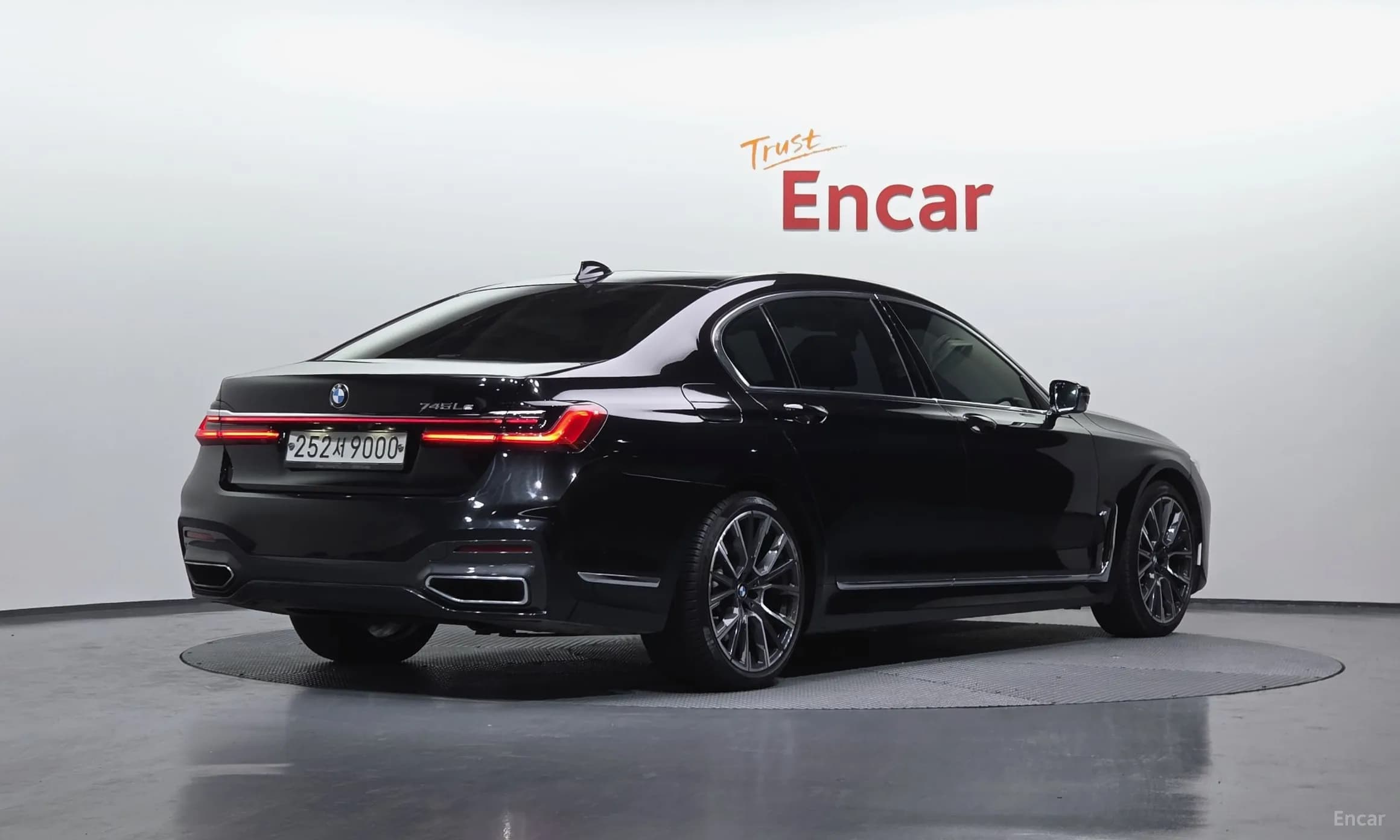 7 Series (G11)