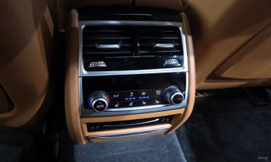7 Series (G11)