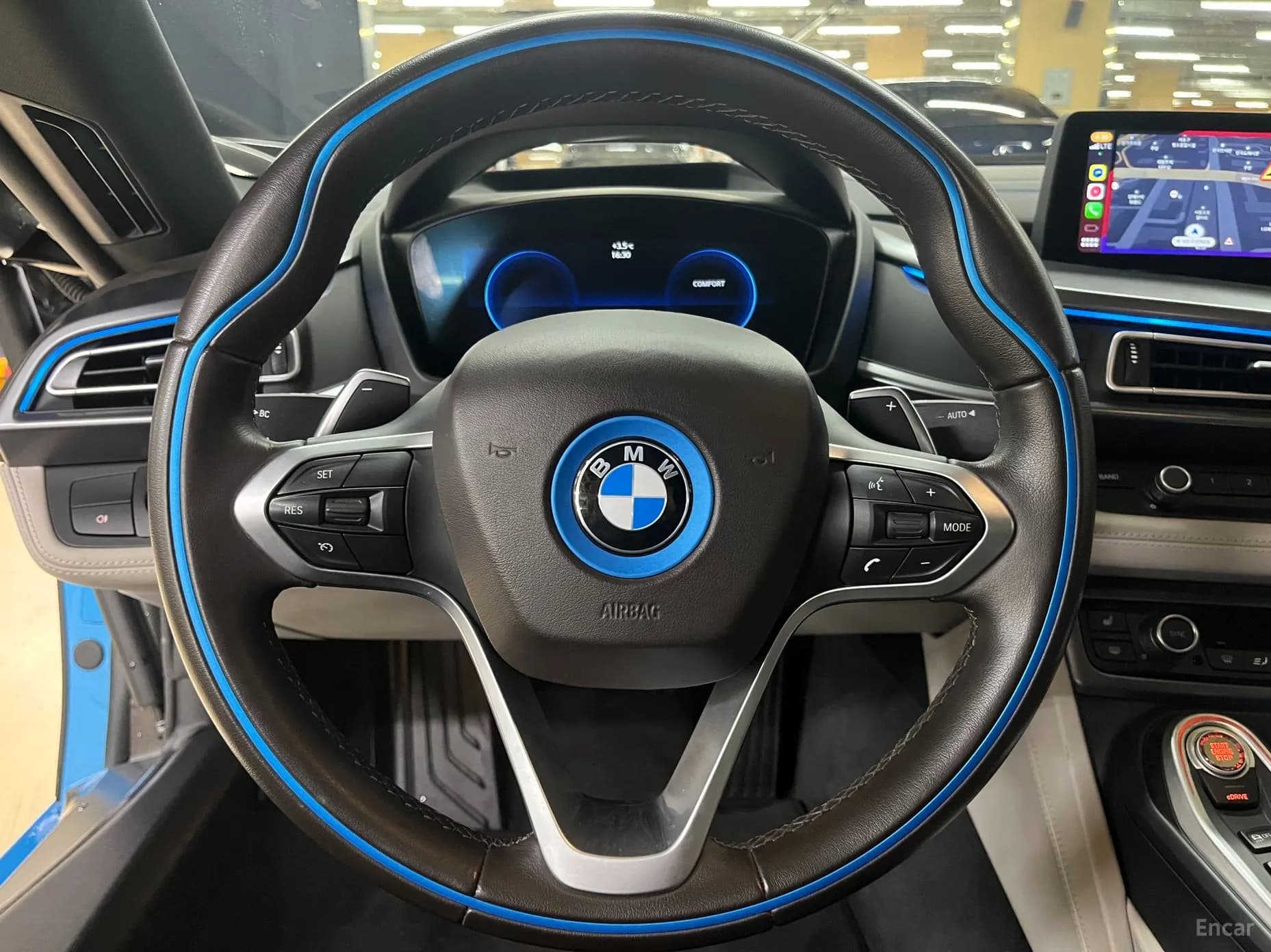i8