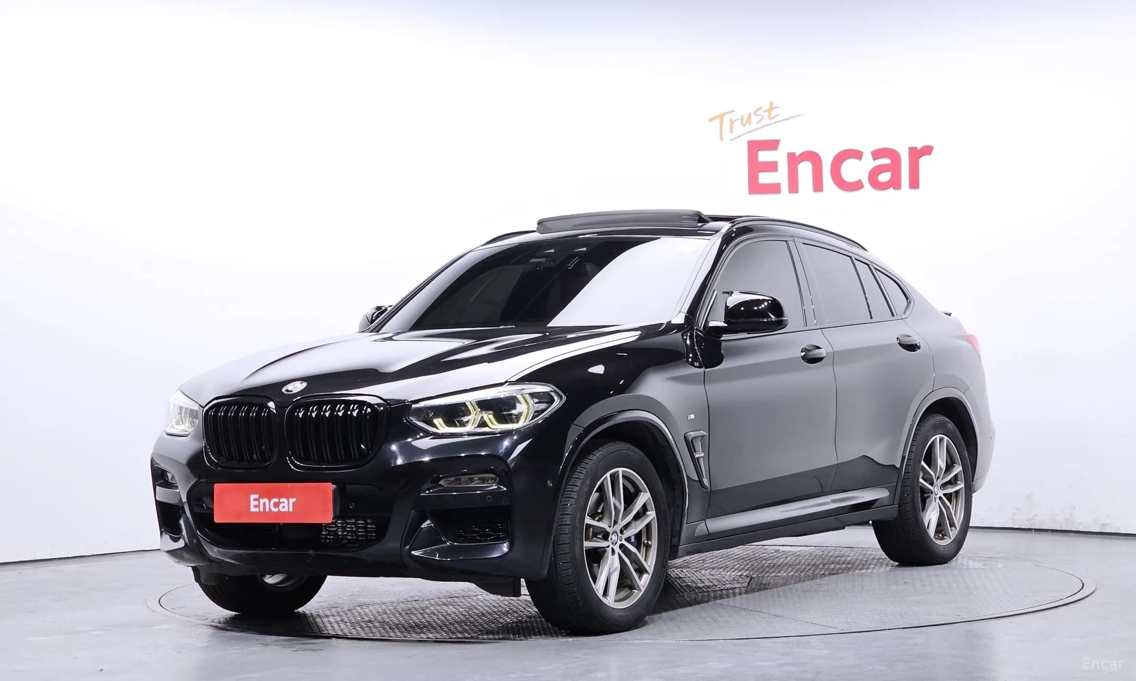 X4 (G02)