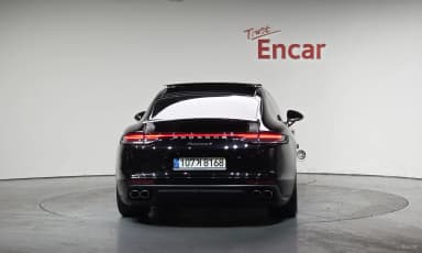 Panamera (971)