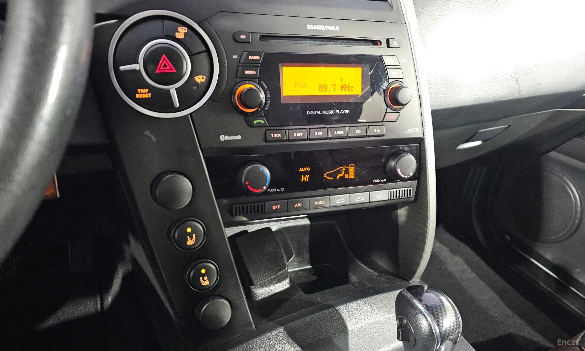 Korando Sports