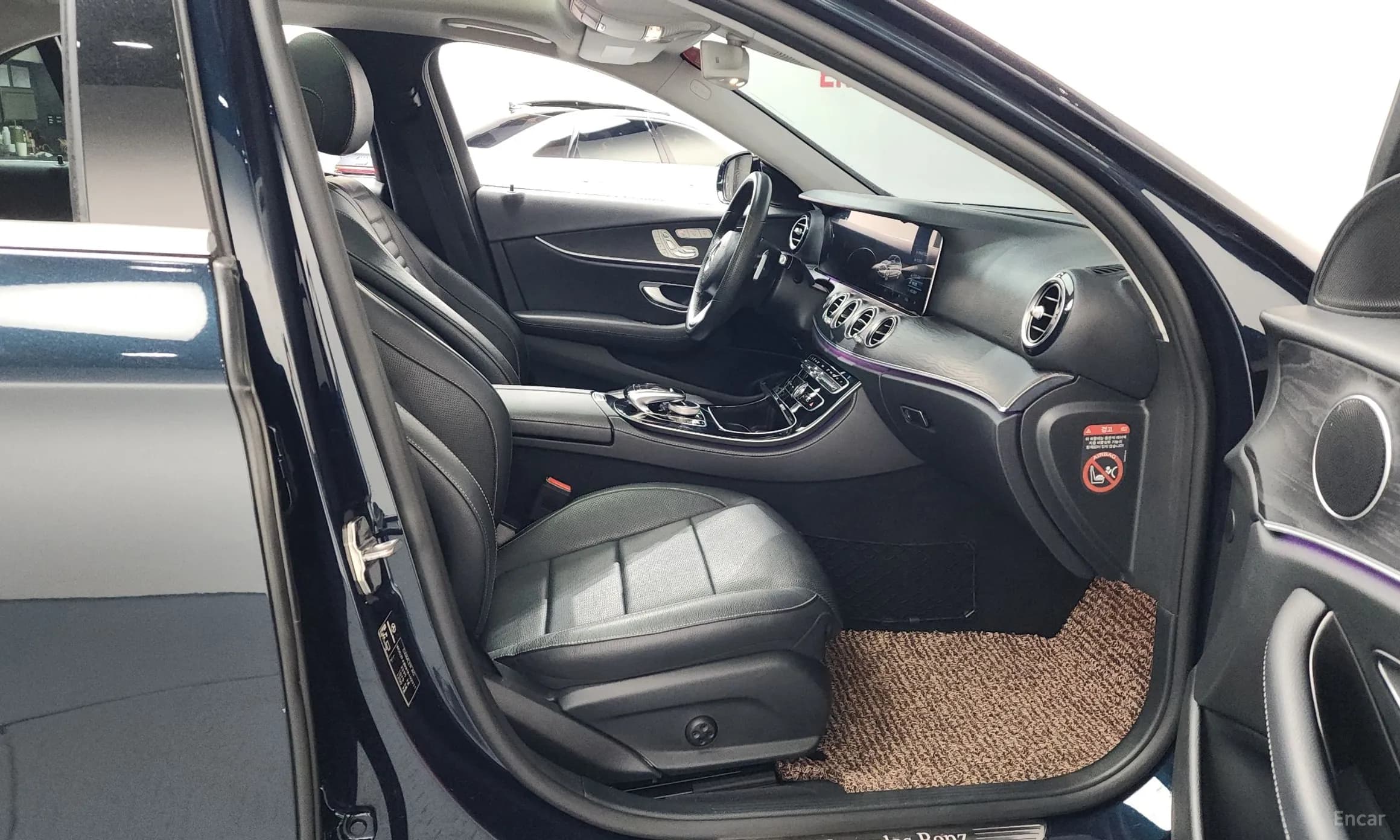 E-Class W213