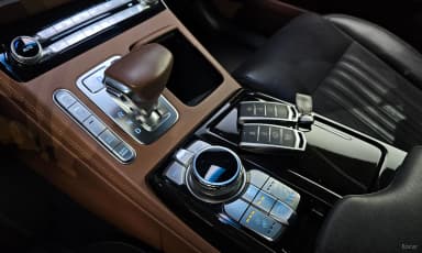 G90