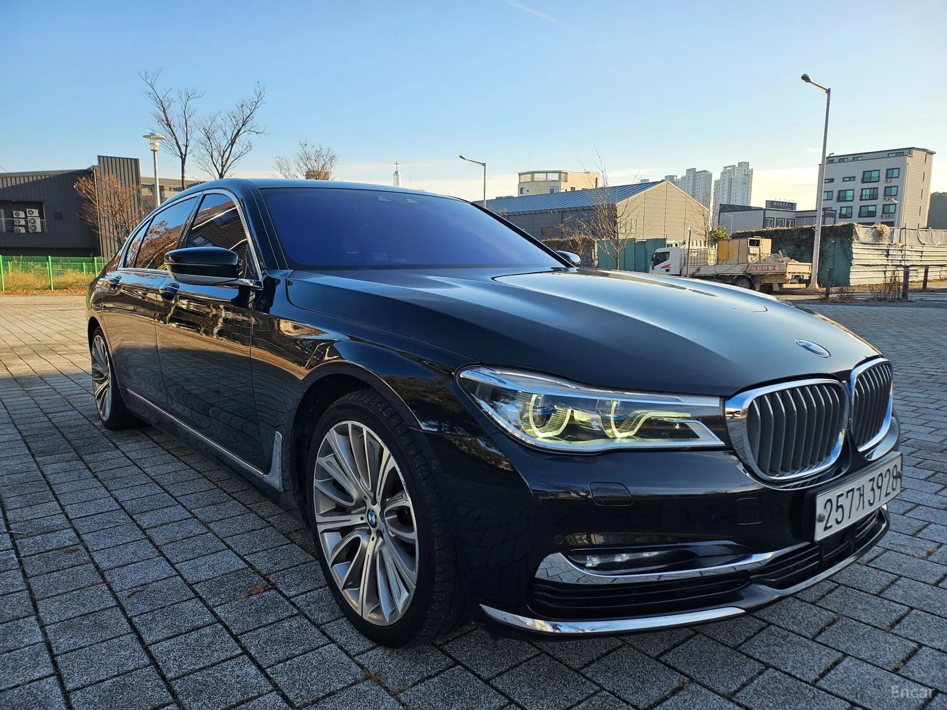 7 Series (G11)