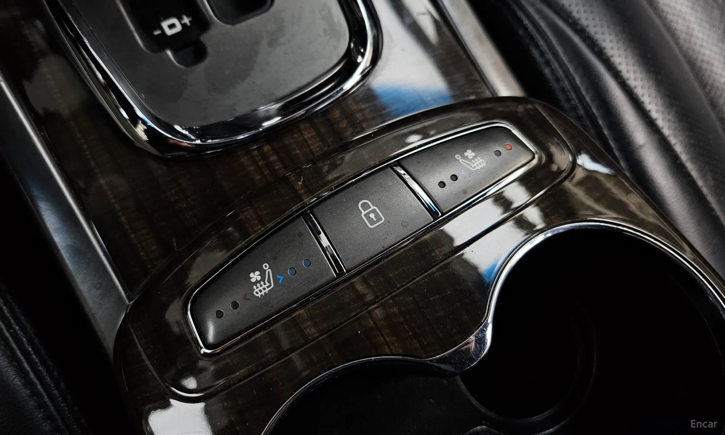 Chairman H New Classic