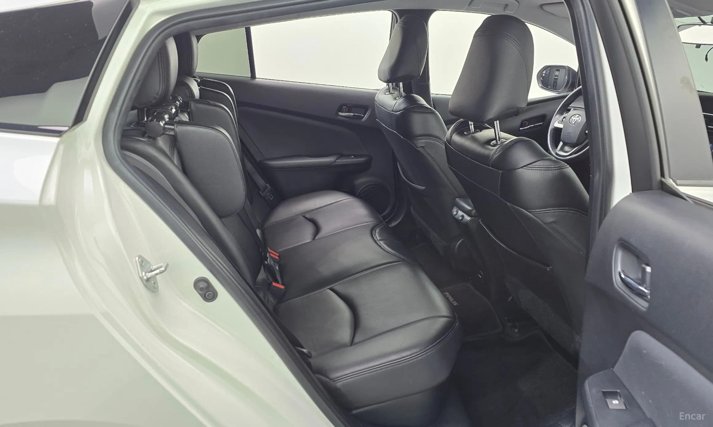 Prius 4th Generation