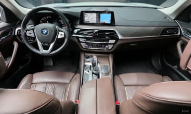 5 Series (G30)
