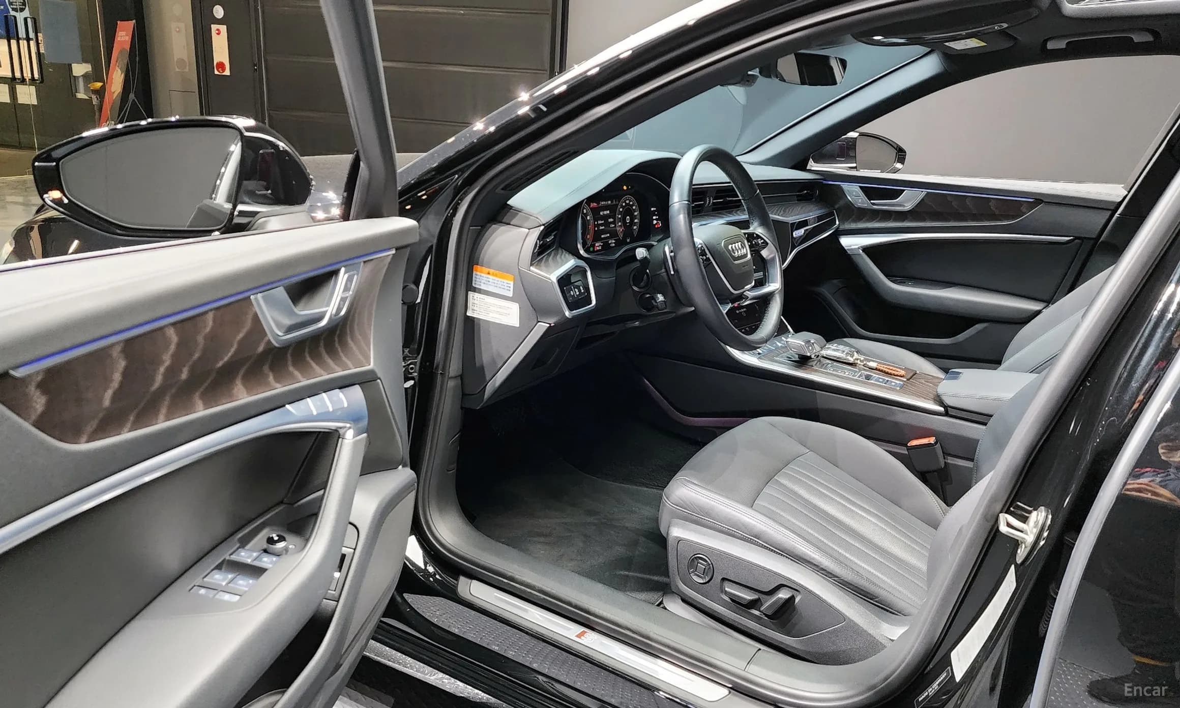 A6 (C8)