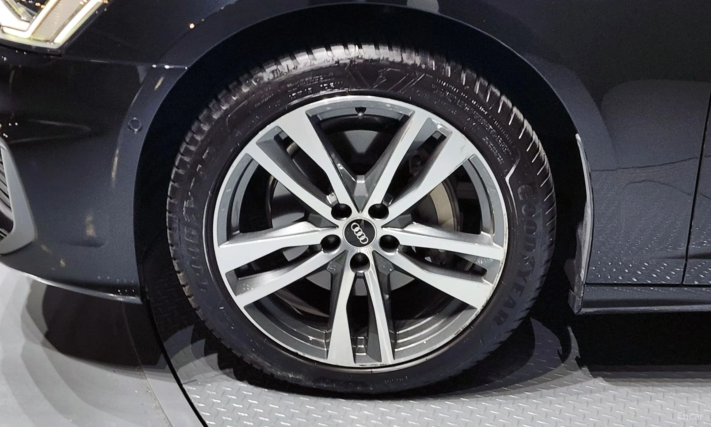 A6 (C8)