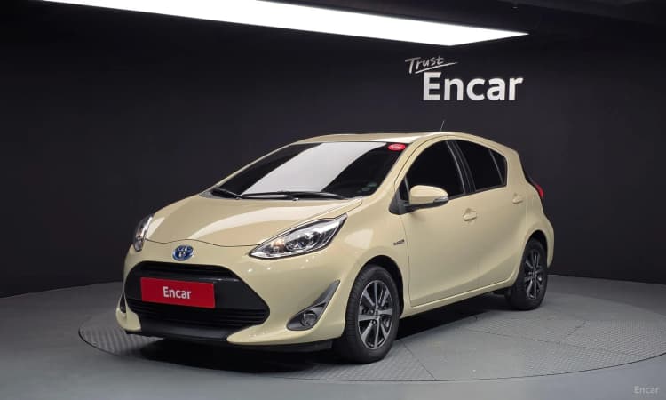 Prius C