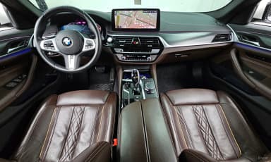 5 Series (G30)