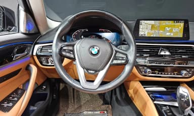 5 Series (G30)