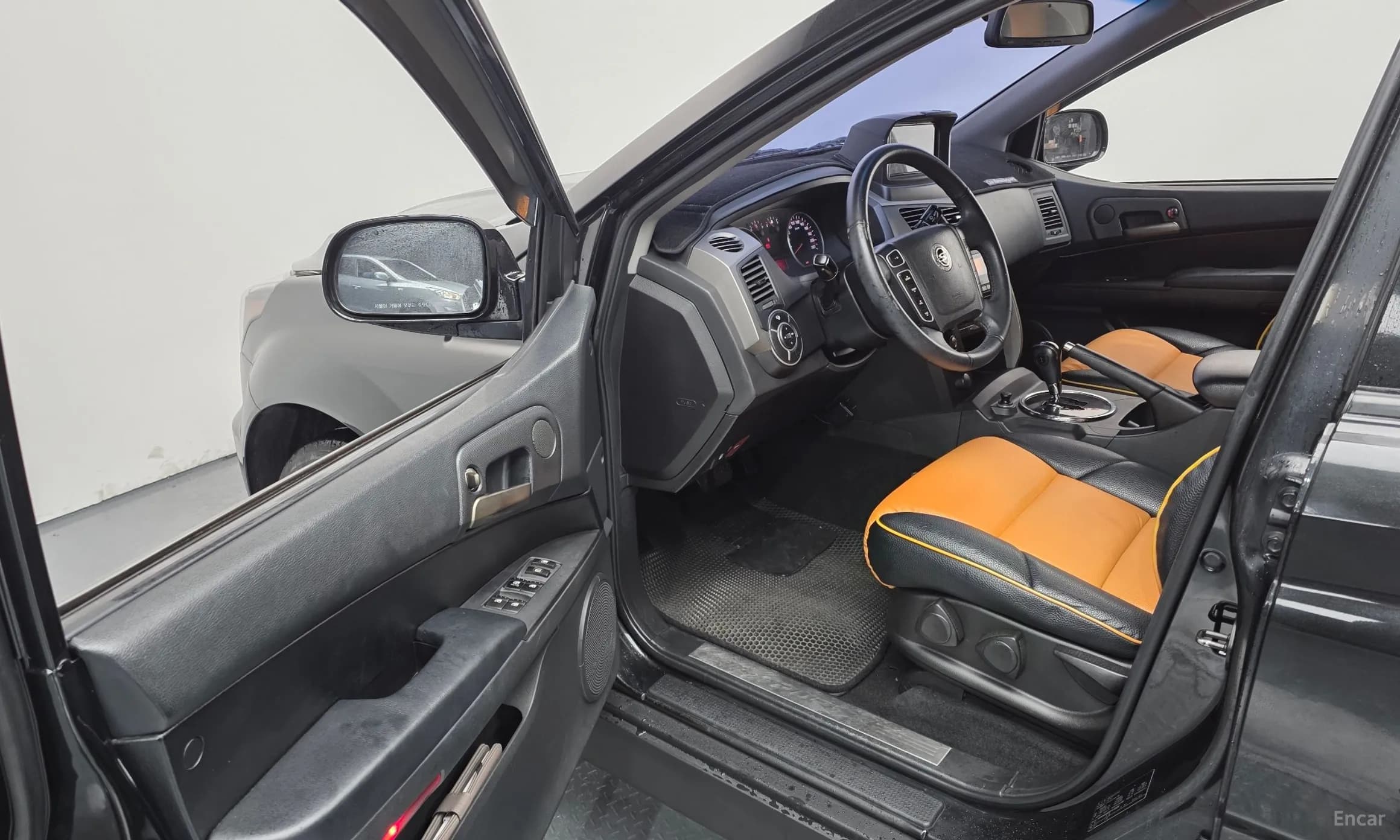 Korando Sports
