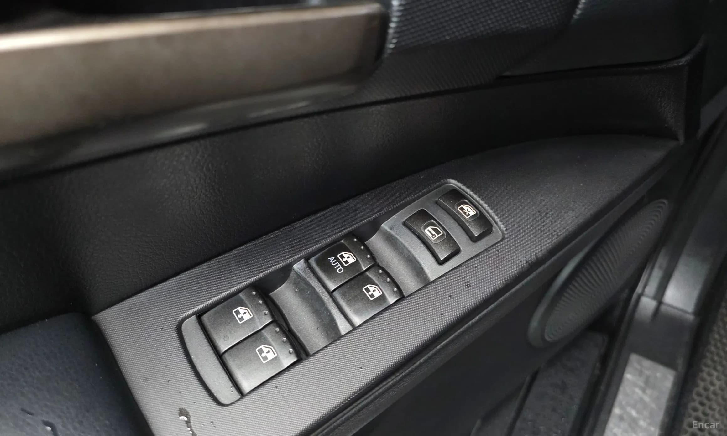 Korando Sports