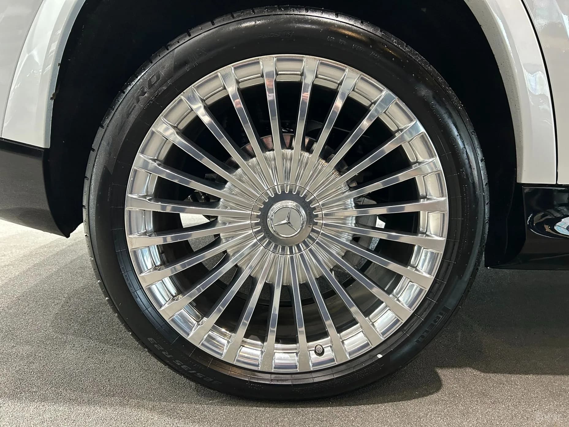 GLS-Class X167