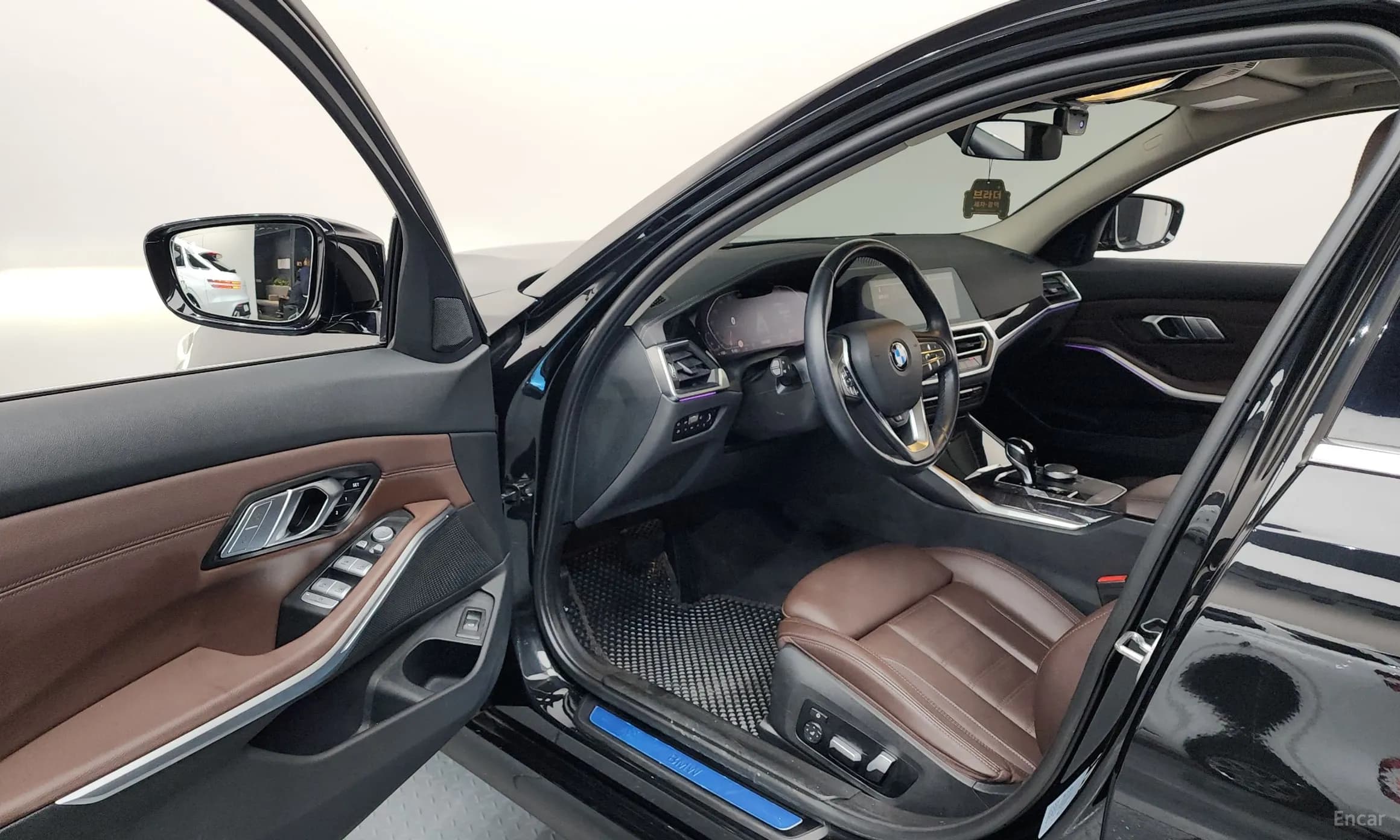 3 Series (G20)