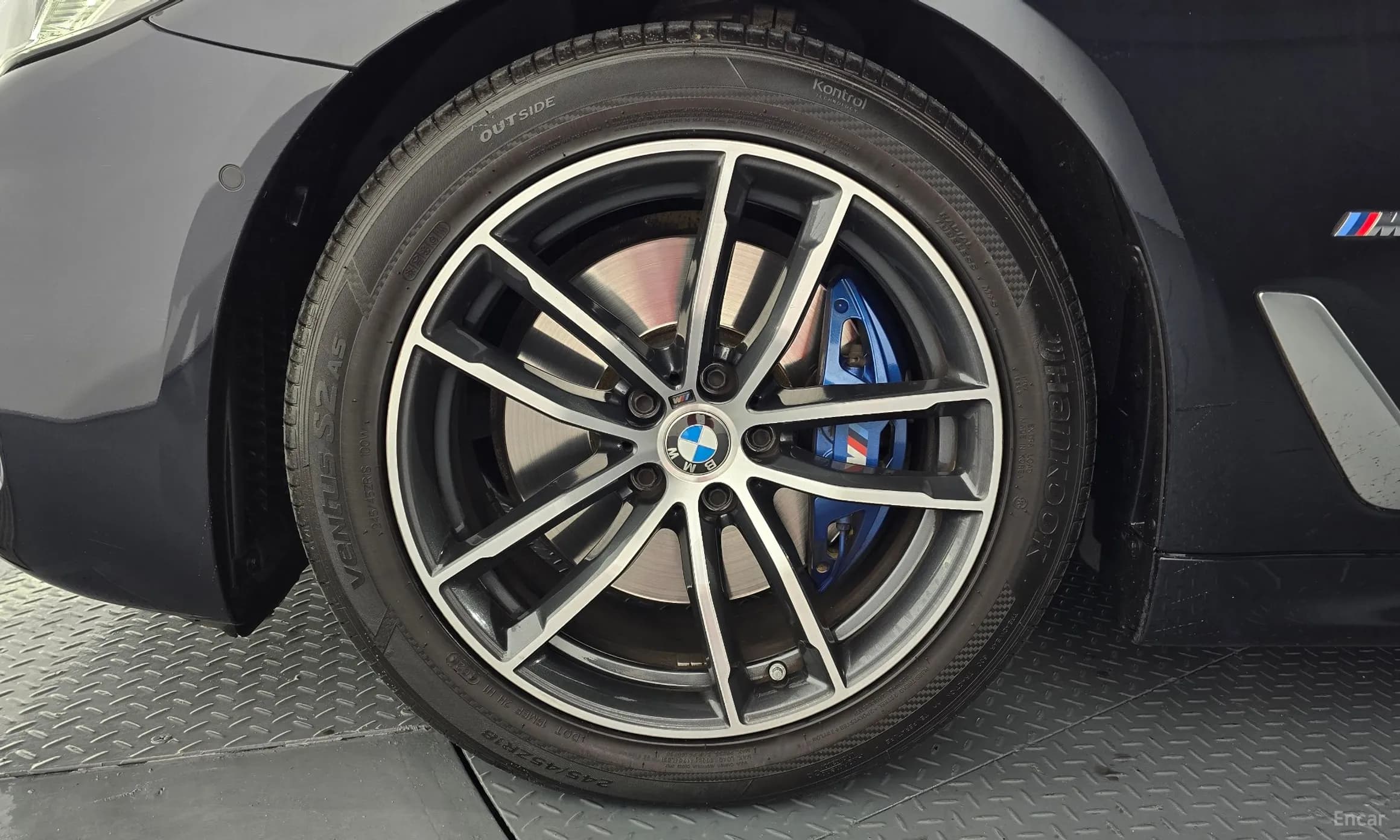 5 Series (G30)