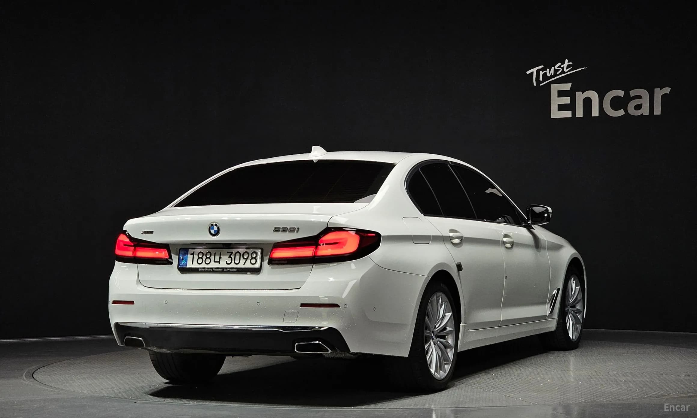 5 Series (G30)