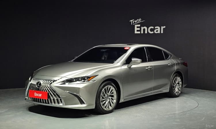 ES300h 7th Generation